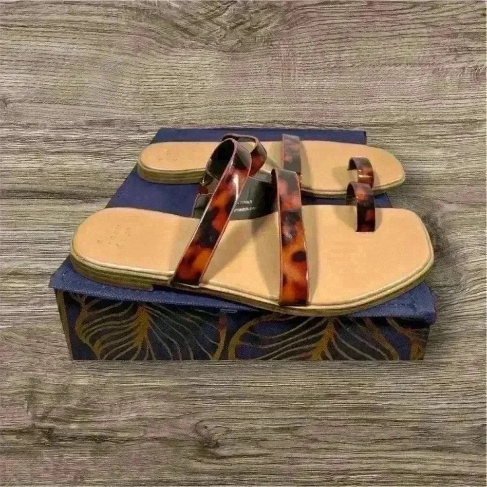 A New Day Marilyn Flats Toe Ring Loop Sandals Womans Sz 10 Tortoise Print‎